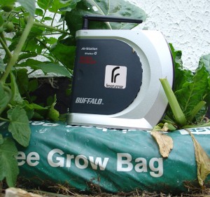 freerunner-organic-growth A Freerunner access point yesterday providing some free WiFi access to a tomato plant. Digital Britain... even the veg gets 2Mbps down.