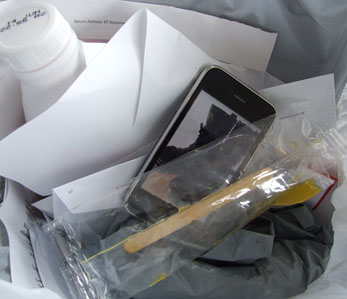 iPhone 3G consigned to the dustbin iPhone 3G in the bin